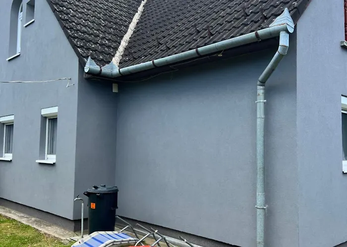 Laura Balatonmáriafürdő