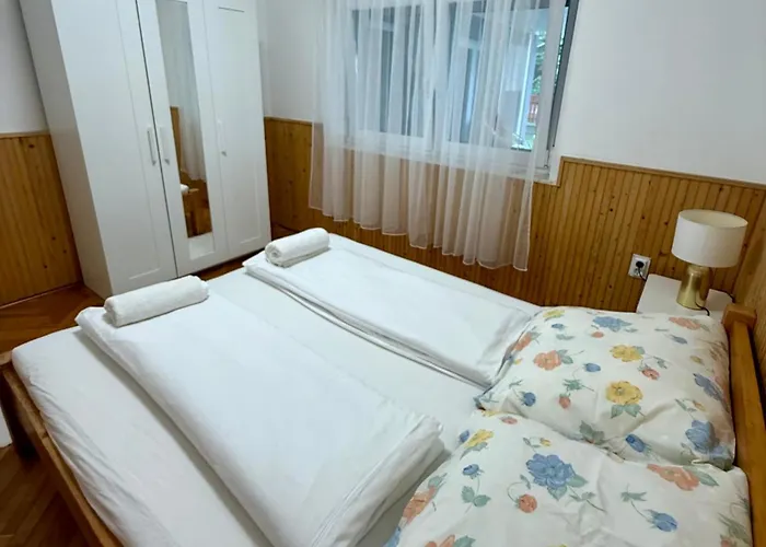 Laura * Balatonmáriafürdő